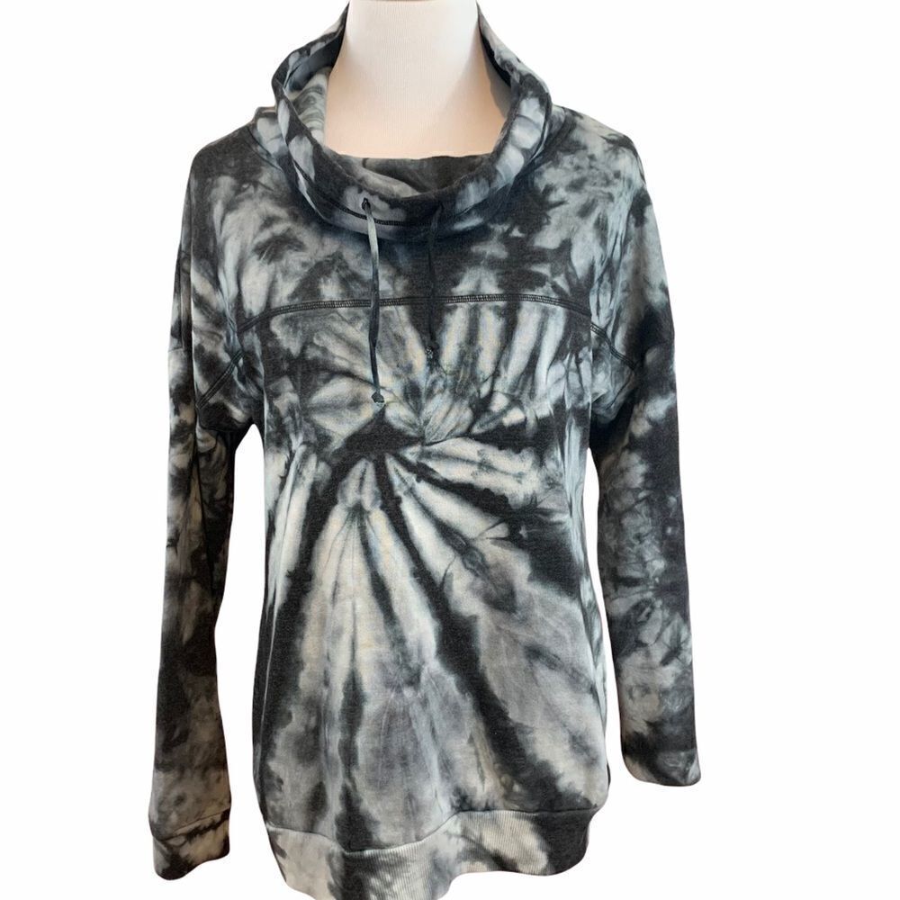 Simply Southern black and gray tie dye pullover